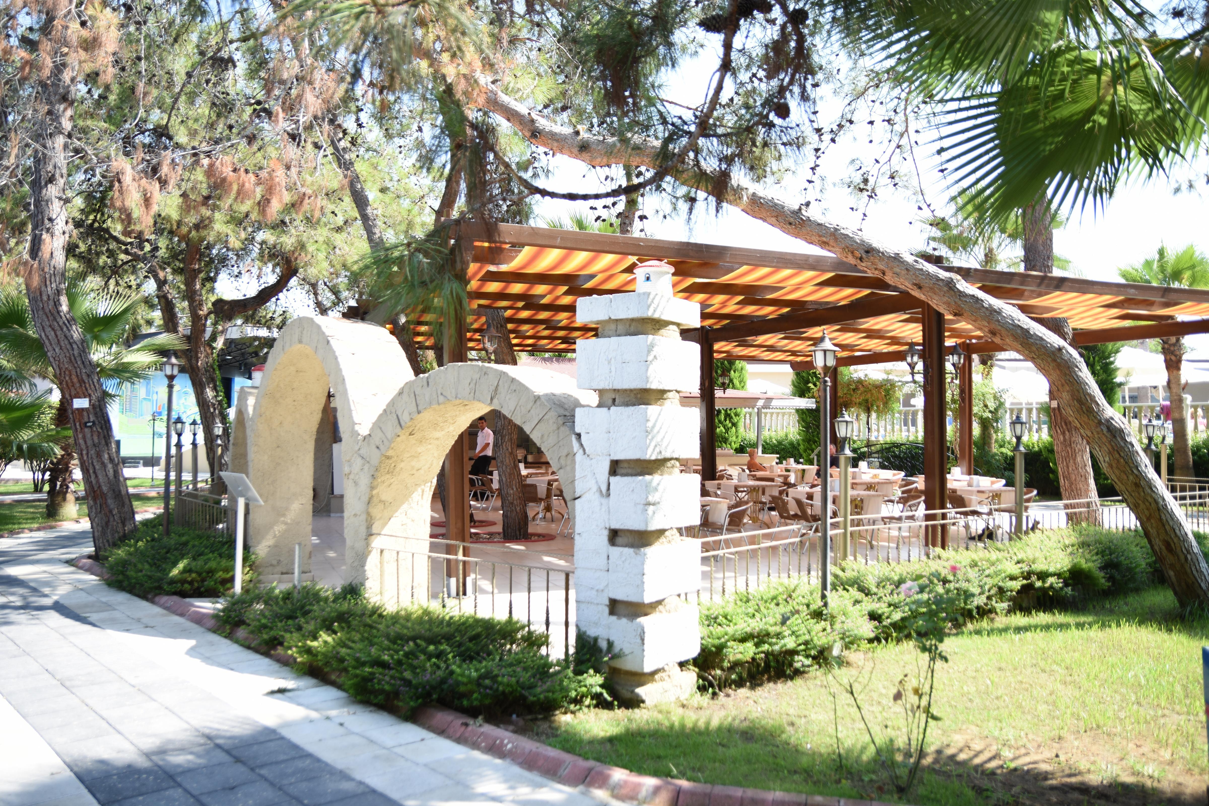 Linda Resort Hotel Side Luaran gambar