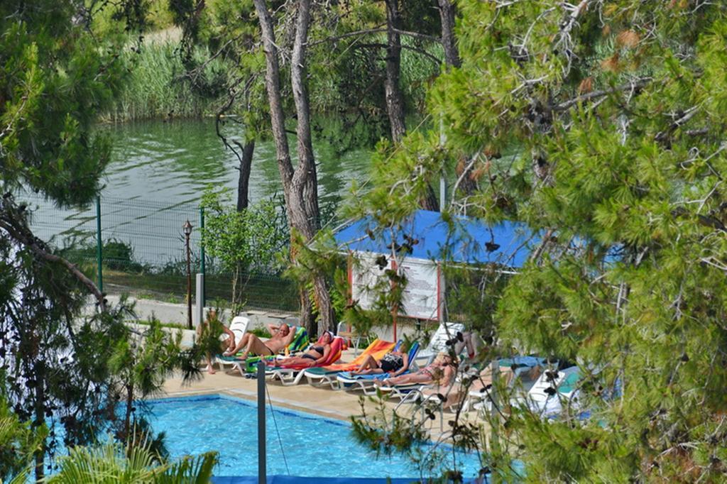 Linda Resort Hotel Side Luaran gambar